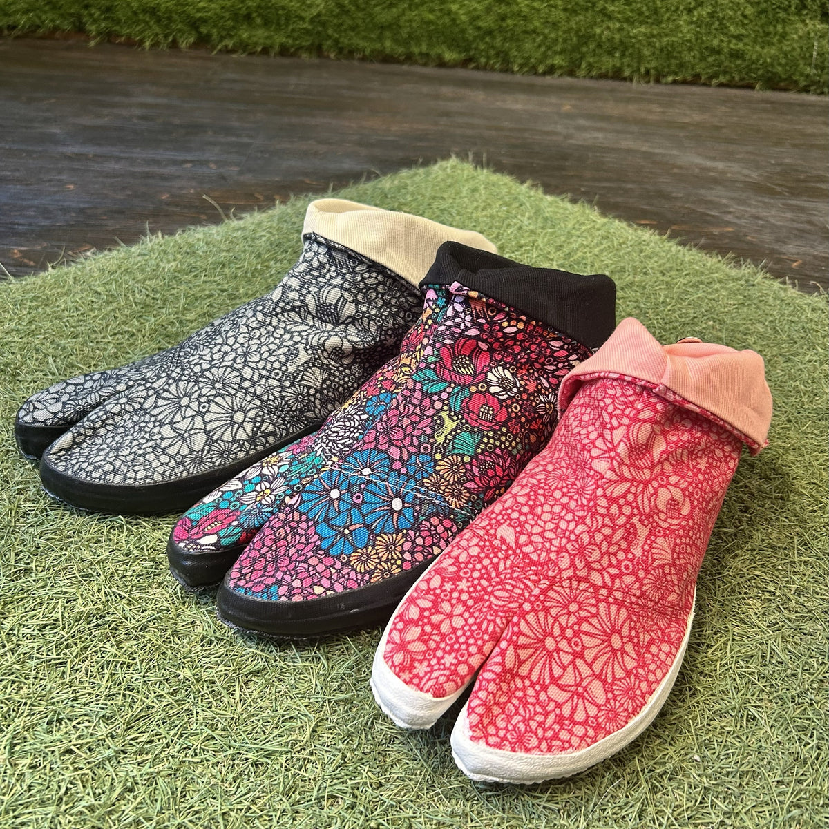 足袋スニーカー再入荷のお知らせ