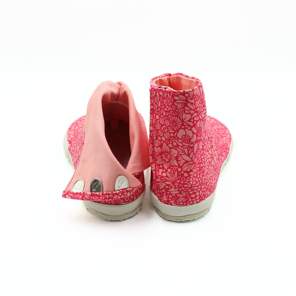 Back view of red Tabi Shoes 