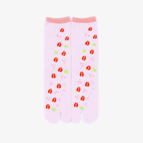 Front view of long pink Tabi Socks " Shika-no Ashiato "