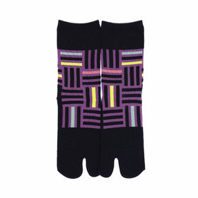 Front view of long black Tabi Socks " Sankuzushi "