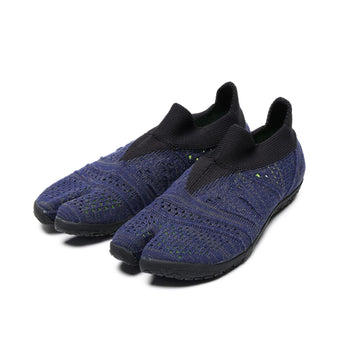 Front view of zebra navy Tabi Shoes " hitoe+ "