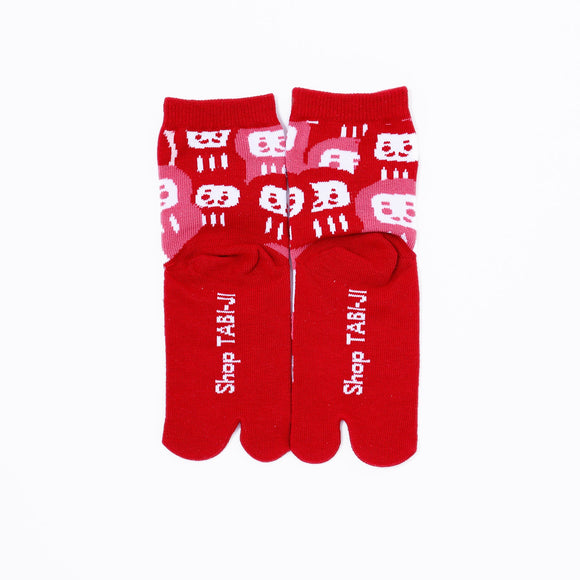 Back view of long red Tabi Socks " Daruma "– children's size