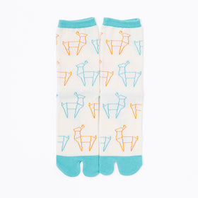 Front view of long light yellow Tabi Socks " Shika Origami "