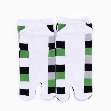 Back view of short black Tabi Socks " Chigiri-e "