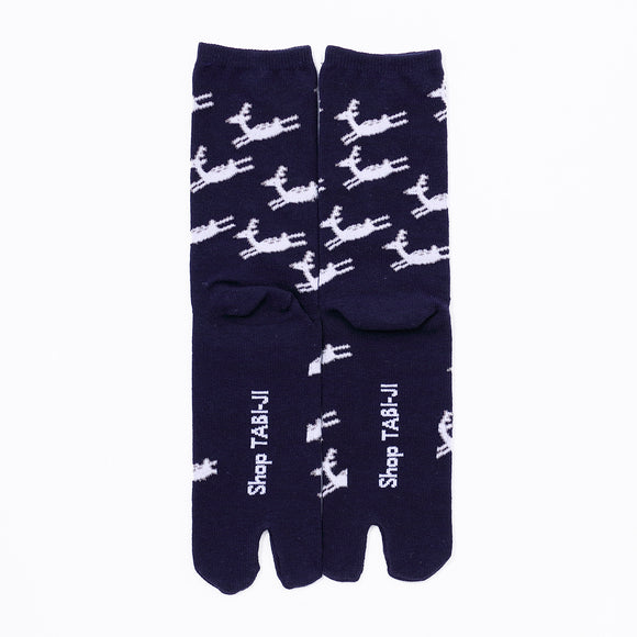 Back view of long navy Tabi Socks " Shika Hashiru "