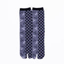 Front view of long gray Tabi Socks " Tonbo & Ichimatsu "