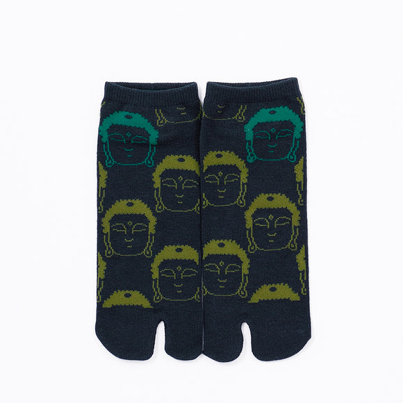 Front view of short green Tabi Socks " Kamakura Daibutsu "