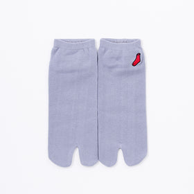 Front view of short gray Tabi Socks "TABI-JI"