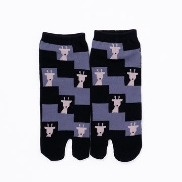Front view of short black Tabi Socks "Shika Nozoku"