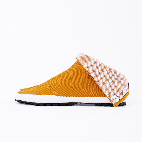 Left side of mustard Tabi Shoes " SASHIKO "