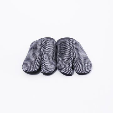 Front view of navy Tabi Slippers " KANOKO "